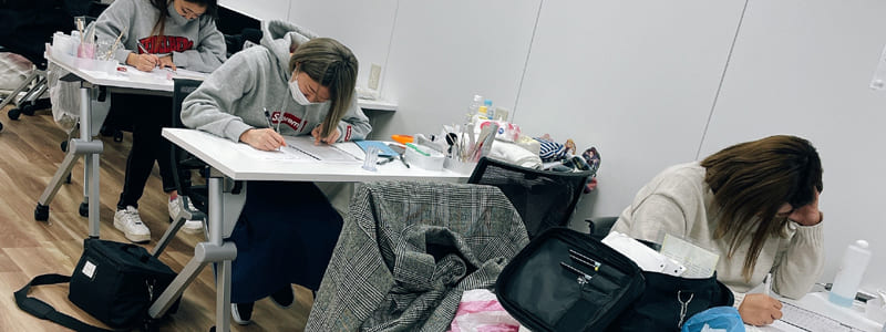 ネイルスクール情報