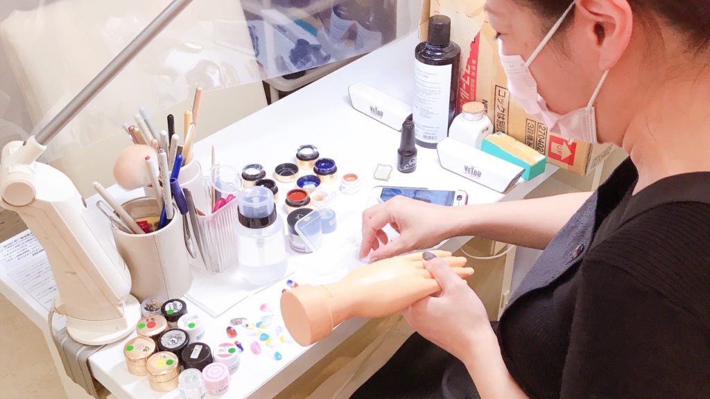 ネイリストの仕事 福岡