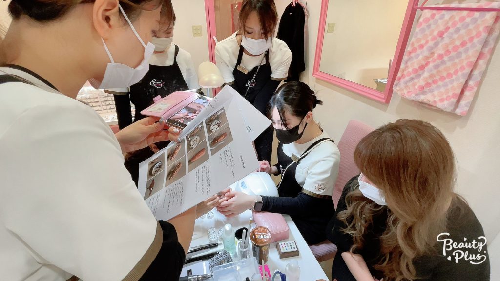 ネイリストの仕事