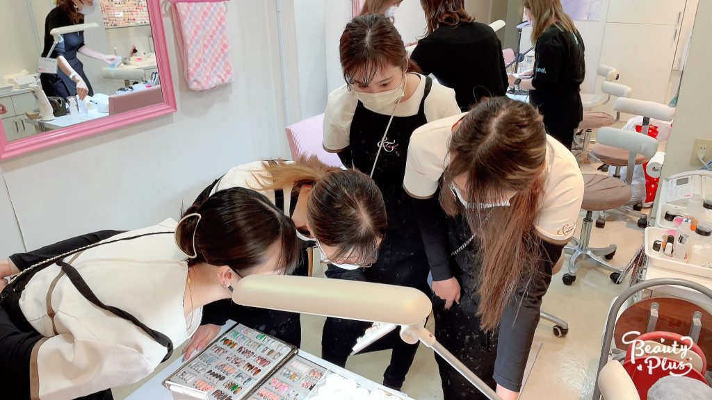 ネイリストの仕事