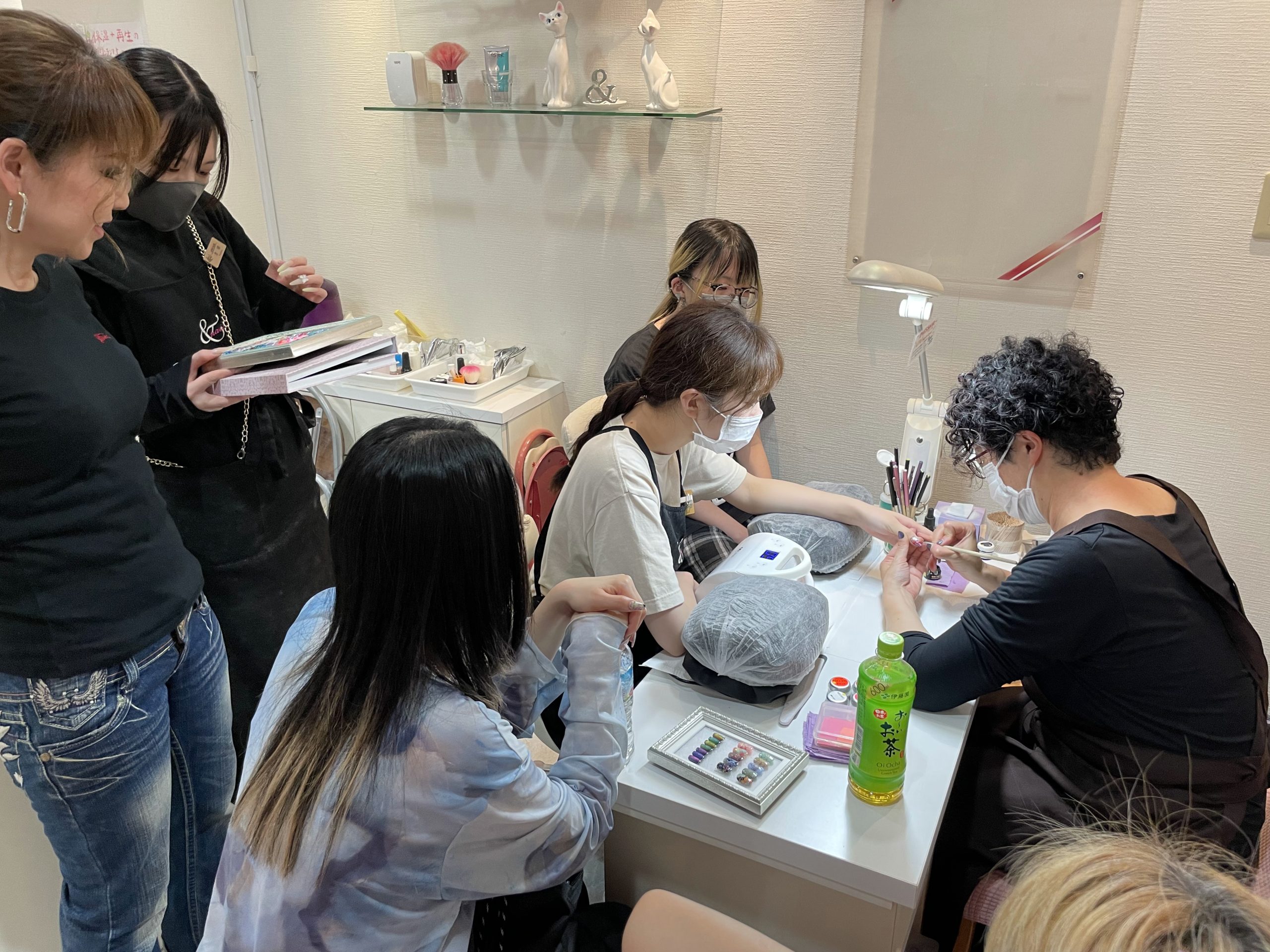 ネイルデザインセミナー風景