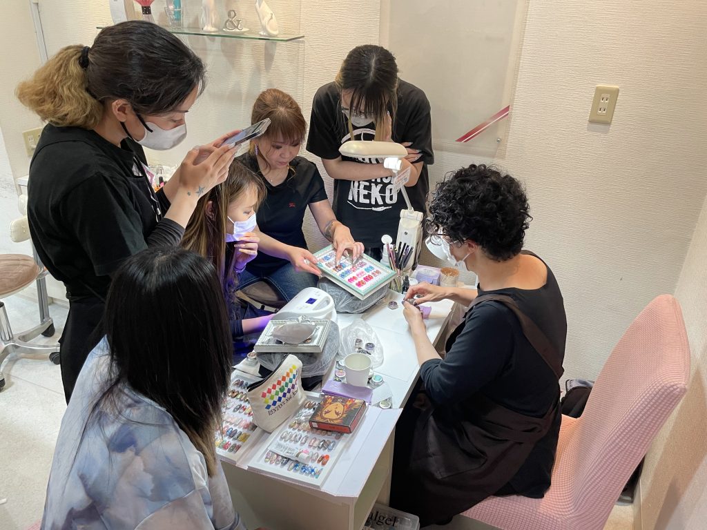 ネイリストの仕事