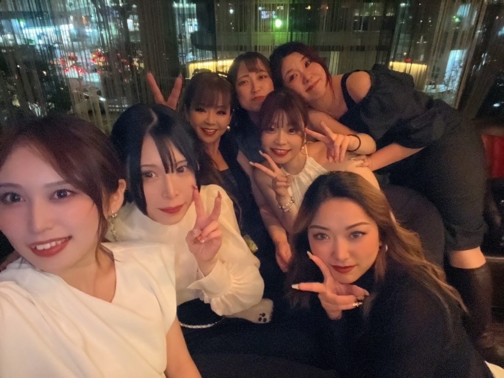 アンドネイルのスタッフ