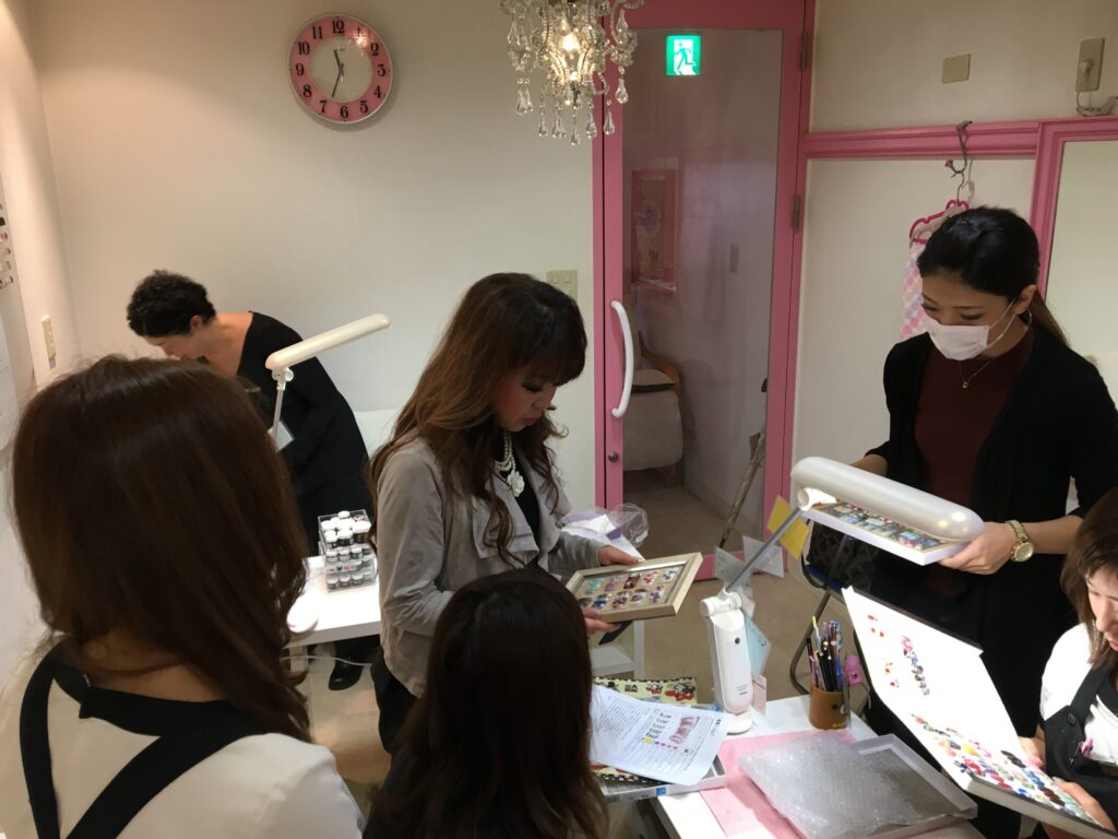 福岡アンドネイルのネイリスト02