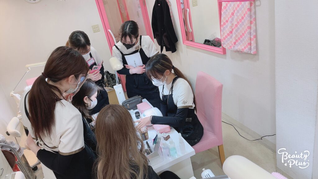 福岡アンドネイルのネイリスト