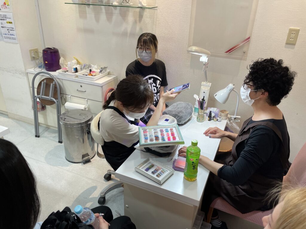 福岡アンドネイルのネイリスト