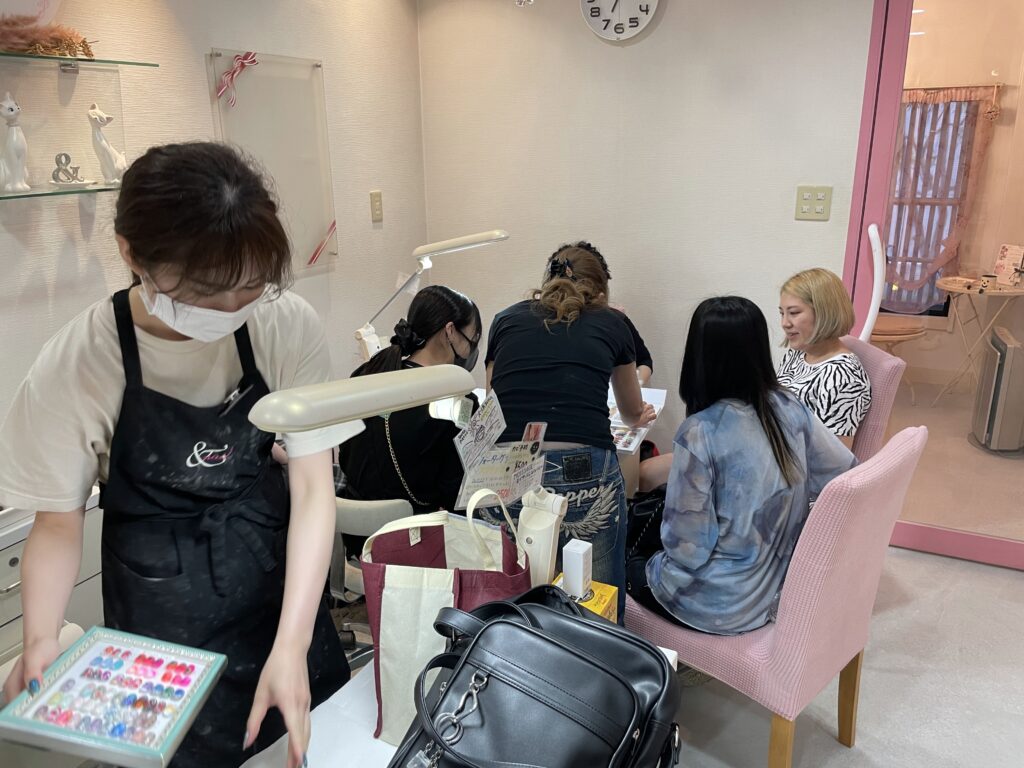 福岡アンドネイルのネイリスト