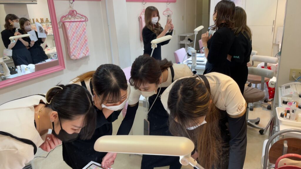 福岡アンドネイルのネイリスト