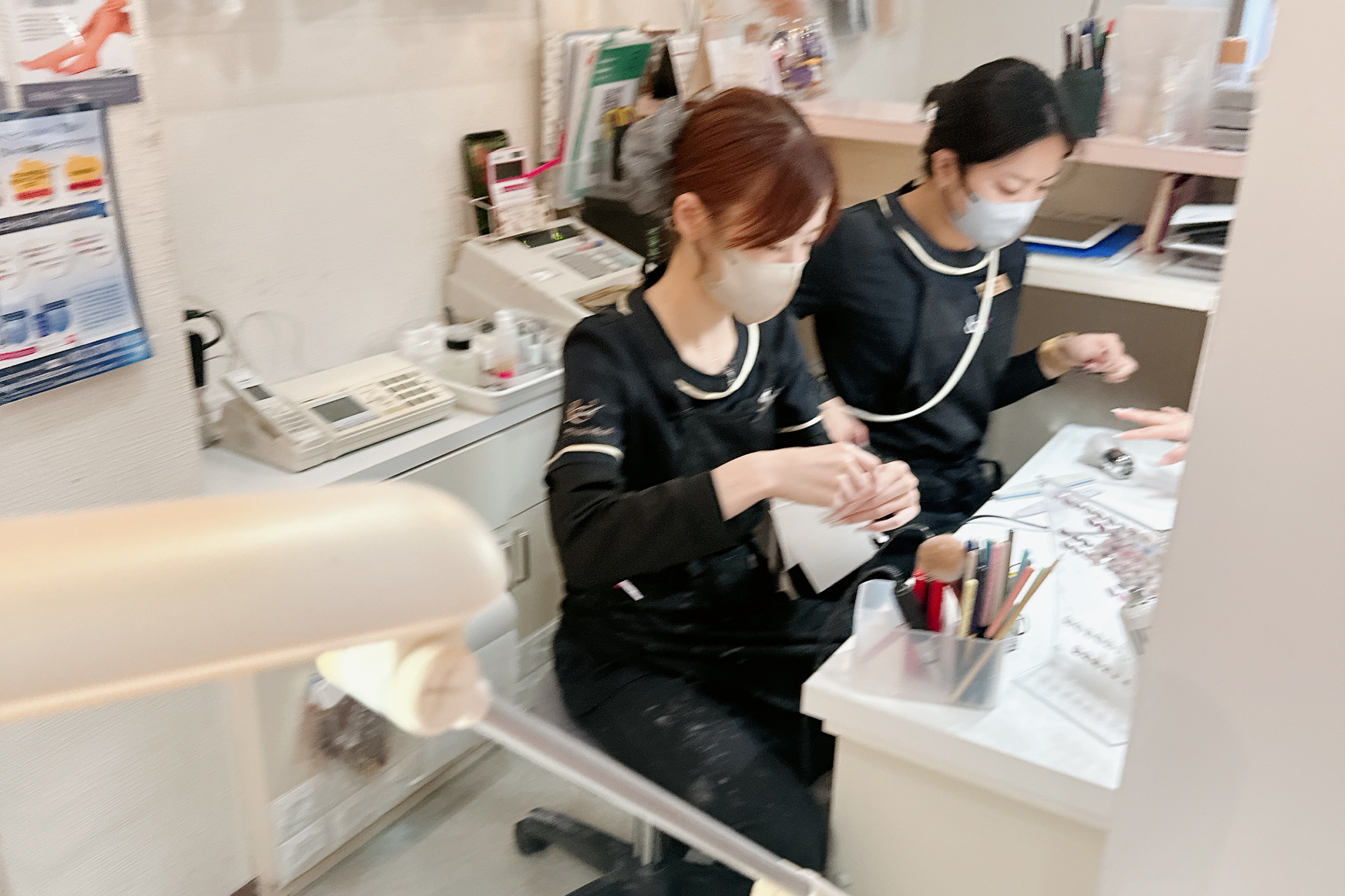 福岡アンドネイルのネイリスト02