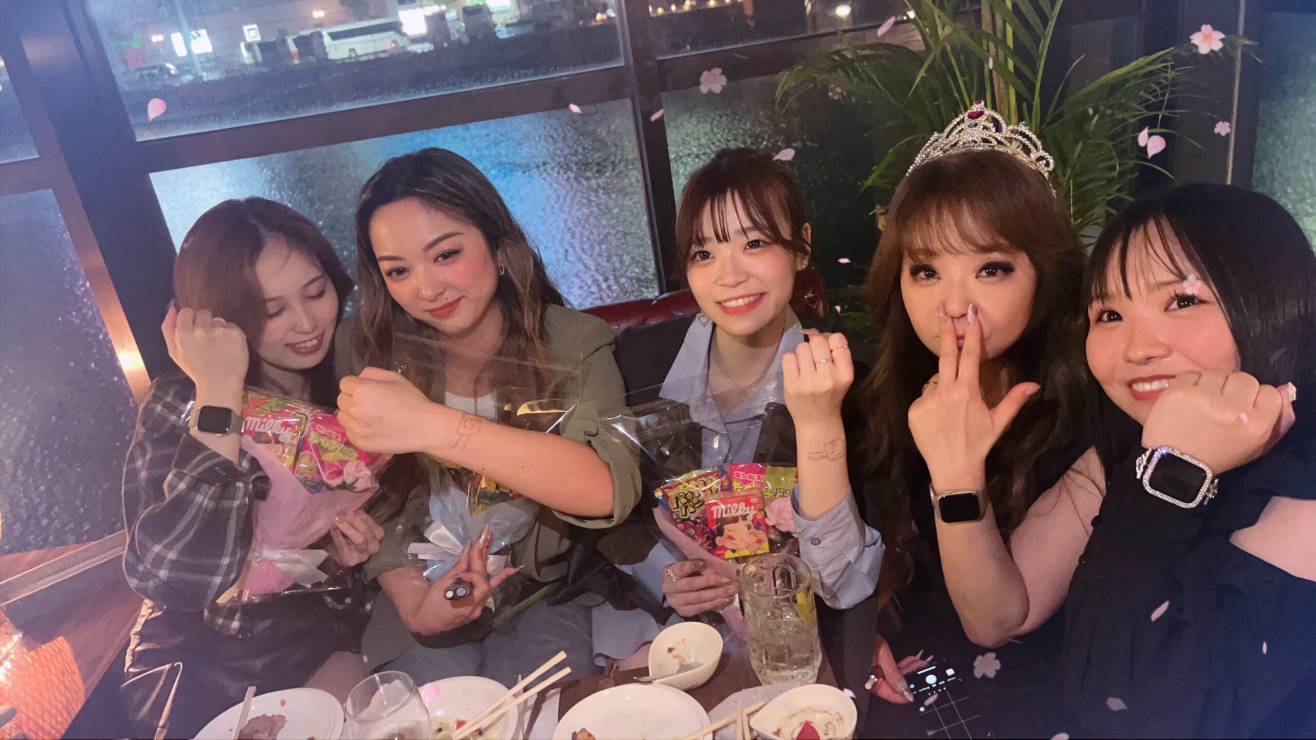 福岡アンドネイルのネイリスト求人