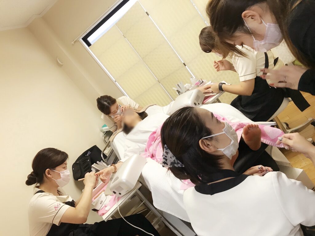 福岡でネイリストとして働く