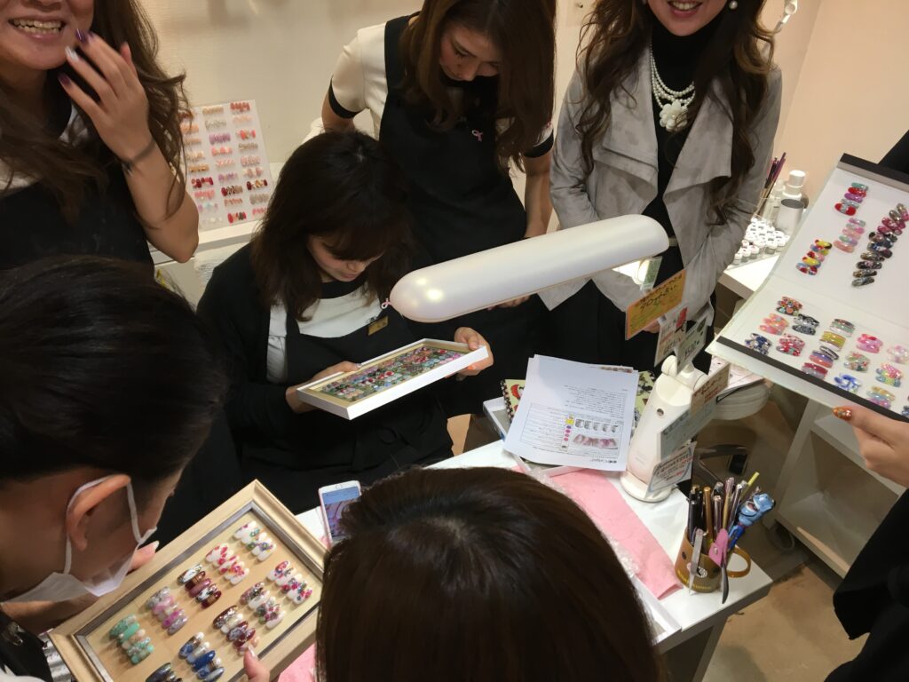 長く続いているネイリスト