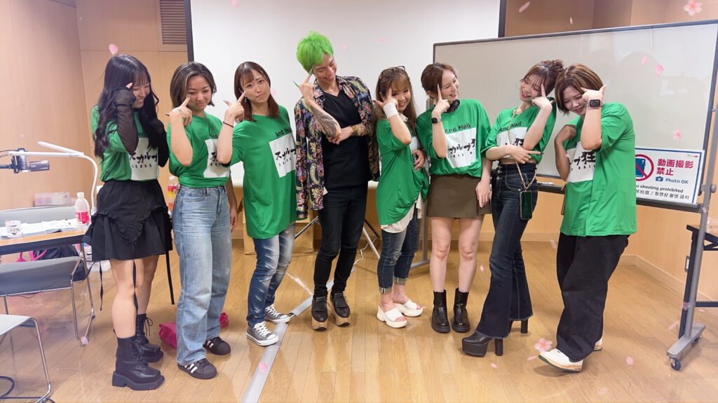 福岡のネイルサロン ネイリストの転職相談を受けていると、前職で自信を失ったという話をよく聞きます。